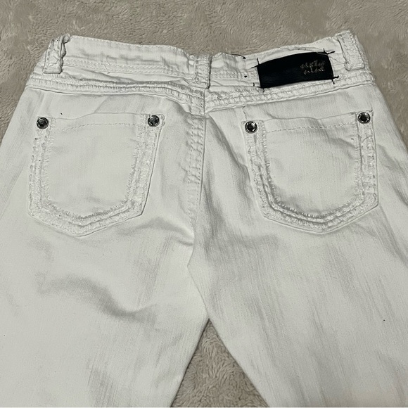 Denim - Low waisted Flared jeans